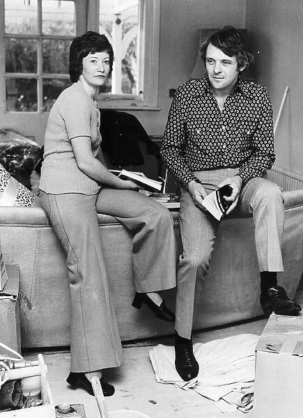 Anthony Hopkins actorwith his wife Jennifer - April 1974 In their home in