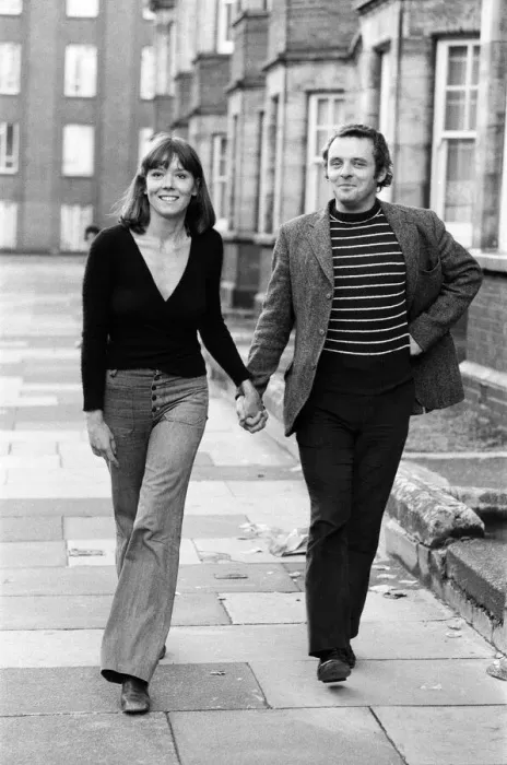 Framed Print : Anthony Hopkins and Diana Rigg. Both will be staring in Macbeth in the new National Framed Print : Anthony Hopkins and Diana Rigg. Both will be staring in Macbeth in the new National