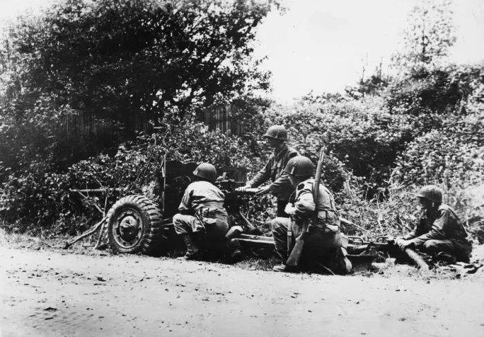 Framed Print : Anti-tank gun crew near Saint-Georges, France. July 1st 1944 Framed Print : Anti-tank gun crew near Saint-Georges, France. July 1st 1944