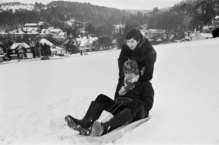 Framed Print : April 23rd to 26th 1981 brought the coldest spell of weather the UK had experienced Framed Print : April 23rd to 26th 1981 brought the coldest spell of weather the UK had experienced