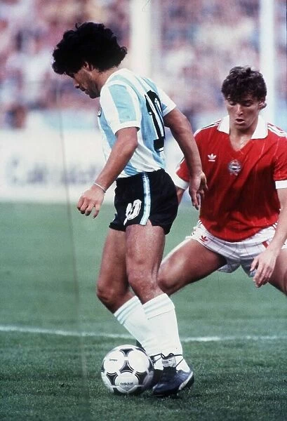 Argentina v Hungary World Cup 1982 football Maradona on the ball control