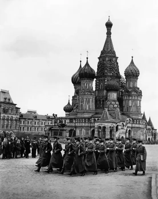 Framed Print : Arms swinging across the body in the characteristic Russian style of marching Framed Print : Arms swinging across the body in the characteristic Russian style of marching