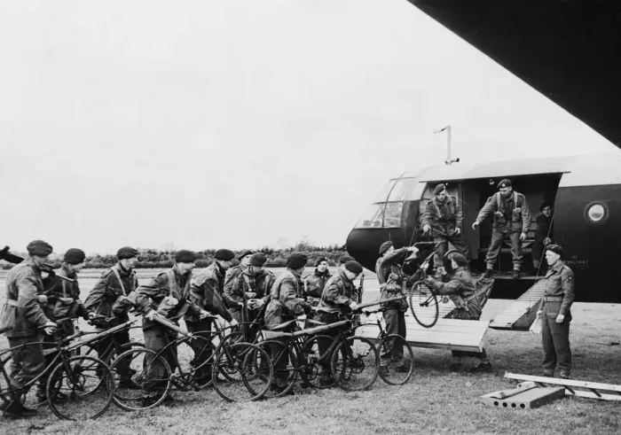 Framed Print : Army cyclist board a Airspeed Horsa gliders in preparation for moving off to their take