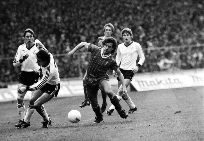 Framed Print : Arnold Muhren Craig Johnston & Norman Whiteside 1983 during Milk cup final Framed Print : Arnold Muhren Craig Johnston & Norman Whiteside 1983 during Milk cup final