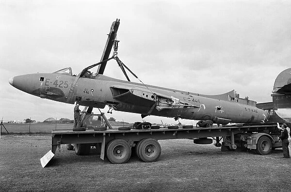 Arrival of a Hawker Hunter jet fighter at Babington Airport in Coventry