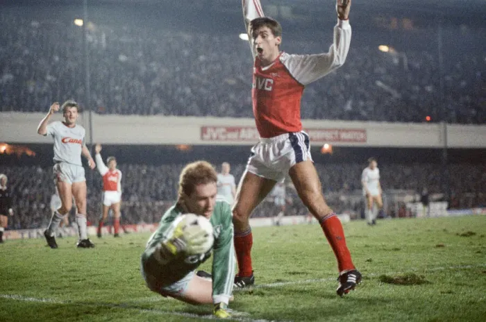 Framed Print : Arsenal 0 v 0 Liverpool, Littlewoods League Cup 3rd round (replay) at Highbury Framed Print : Arsenal 0 v 0 Liverpool, Littlewoods League Cup 3rd round (replay) at Highbury