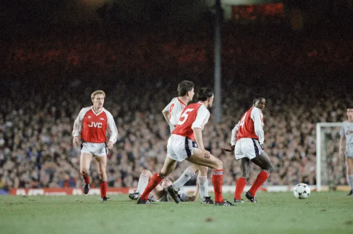 Framed Print : Arsenal 0 v 0 Liverpool, Littlewoods League Cup 3rd round (replay) at Highbury Framed Print : Arsenal 0 v 0 Liverpool, Littlewoods League Cup 3rd round (replay) at Highbury