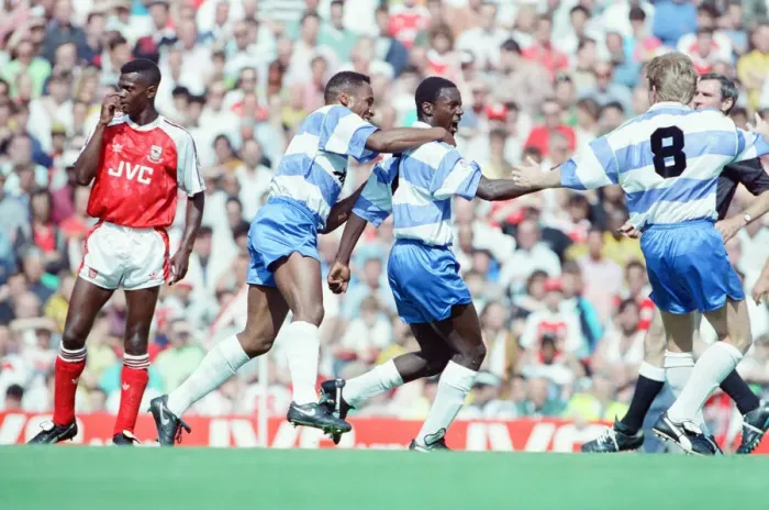 Framed Print : Arsenal 1-1 QPR, League Division One match action, Highbury, Saturday 17th August 1991 Framed Print : Arsenal 1-1 QPR, League Division One match action, Highbury, Saturday 17th August 1991