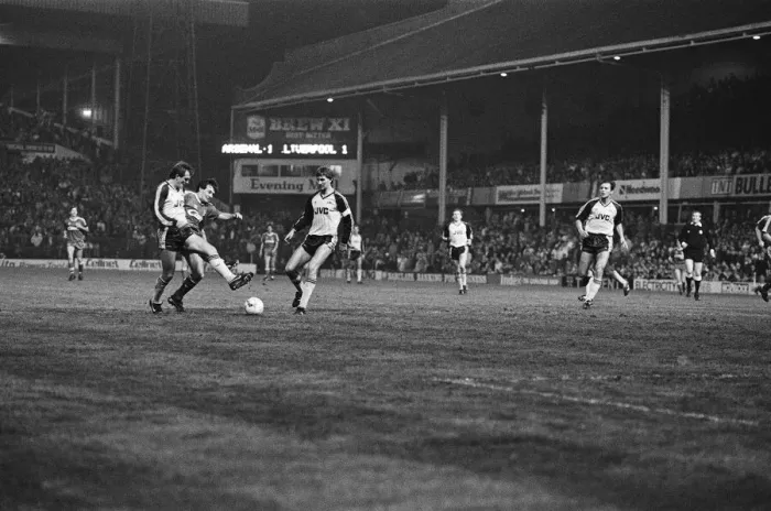 Framed Print : Arsenal 1 v 2 Liverpool, Littlewoods 2nd round (replay) at Villa Park Framed Print : Arsenal 1 v 2 Liverpool, Littlewoods 2nd round (replay) at Villa Park