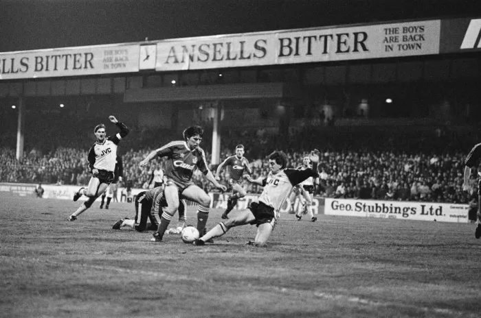 Framed Print : Arsenal 1 v 2 Liverpool, Littlewoods 2nd round (replay) at Villa Park