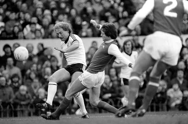 Arsenal (1) v. Ipswich (1). Action from the match. December 1980 80-07210-050