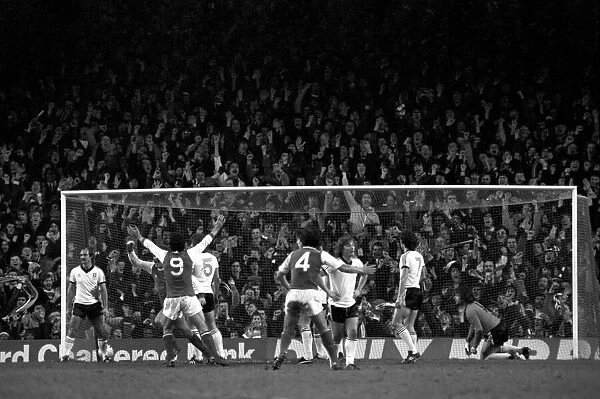 Arsenal (1) v. Ipswich (1). Action from the match. December 1980 80-07210-027
