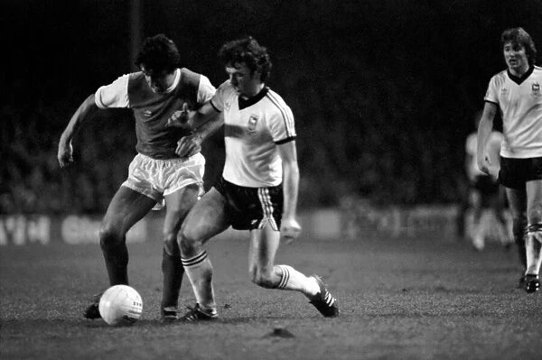 Arsenal (1) v. Ipswich (1). Action from the match. December 1980 80-07210-064