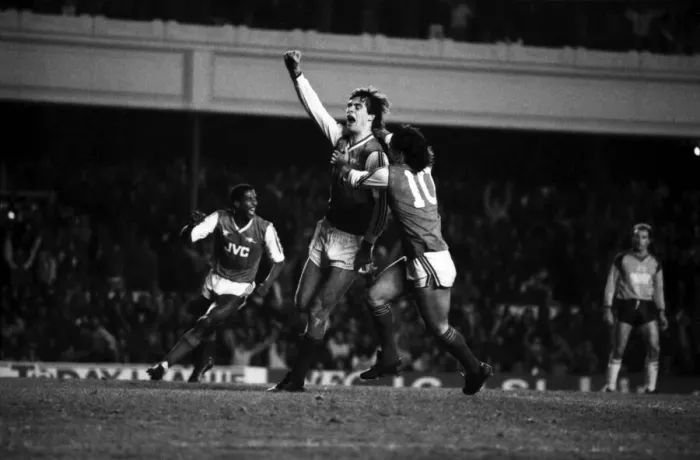 Framed Print : Arsenal 1 v. Southampton 0. Division One Football. December 1986 LF21-25-054