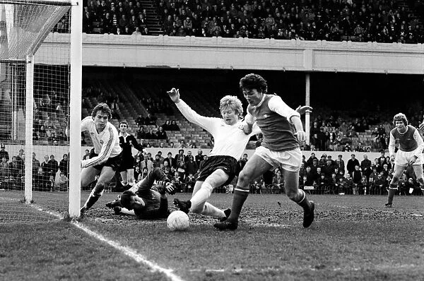 Arsenal 2 v. Bolton Wanderers 0. Division 1 football. February 1980 LF01-29-030