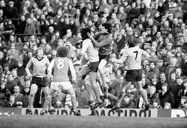 Arsenal 2 v. Derby County 0. Division 1 football January 1980 LF01-05-009
