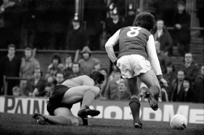Framed Print : Arsenal 2 v. Derby County 0. Division 1 football January 1980 LF01-05-035 Framed Print : Arsenal 2 v. Derby County 0. Division 1 football January 1980 LF01-05-035