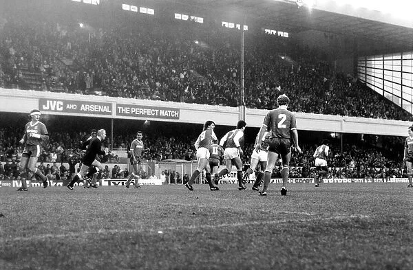 Arsenal 2 v. Luton 1. Division One Football. February 1986 LF18-03-025
