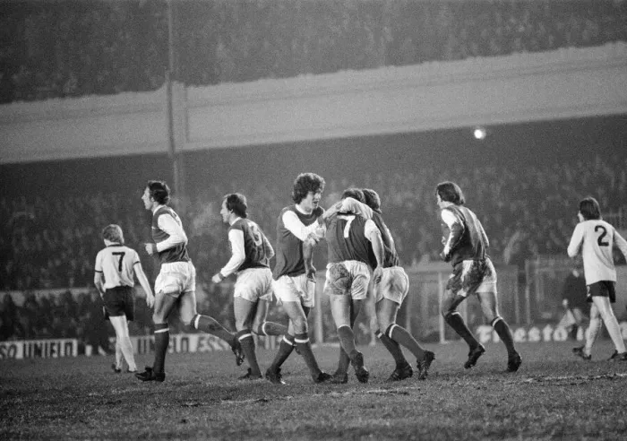 Framed Print : Arsenal 3-0 Coventry City, FA Cup Replay match at Highbury, Wednesday 29th January 1975