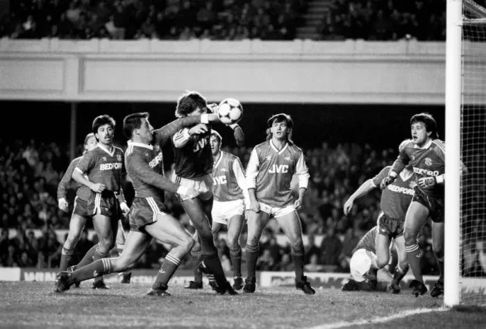 Framed Print : Arsenal 3 v. Luton 0. Division One Football. December 1986 LF21-22-020 Framed Print : Arsenal 3 v. Luton 0. Division One Football. December 1986 LF21-22-020