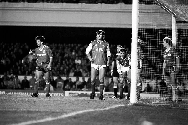 Arsenal 3 v. Luton 0. Division One Football. December 1986 LF21-22-019