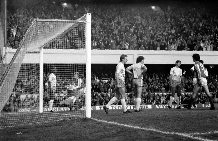 Framed Print : Arsenal 3 v. Manchester City 0. Division One Football. November 1986 LF21-06-099 Framed Print : Arsenal 3 v. Manchester City 0. Division One Football. November 1986 LF21-06-099