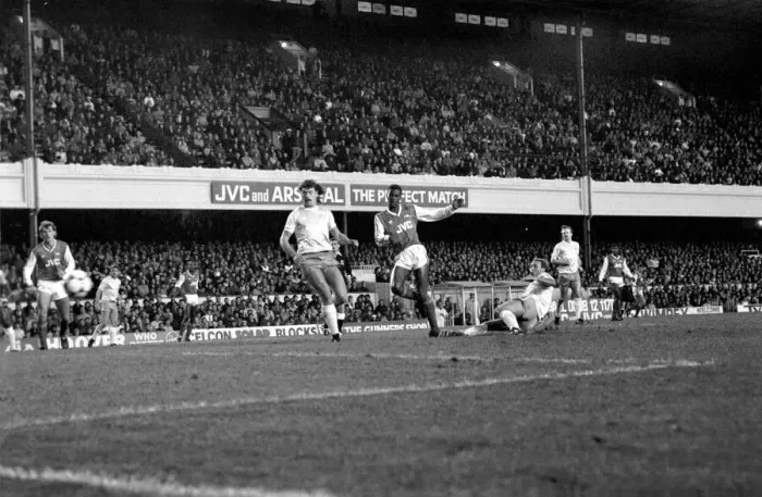 Framed Print : Arsenal 3 v. Manchester City 0. Division One Football. November 1986 LF21-06-052 Framed Print : Arsenal 3 v. Manchester City 0. Division One Football. November 1986 LF21-06-052