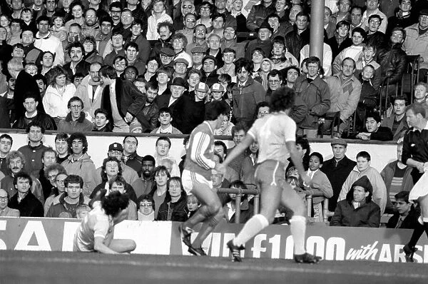 Arsenal 3 v. Manchester City 0. Division One Football. November 1986 LF21-06-002