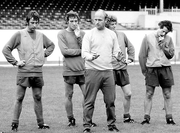 Arsenal coach Don Howe instrucing his players during a training session 22nd August