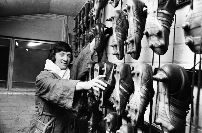 Framed Print : Arsenal footballer George Armstrong pictured in the boot room at Highbury football ground