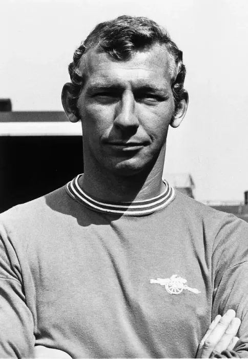 Framed Print : Arsenal goalkeeper Bob Wilson, August 1969 Framed Print : Arsenal goalkeeper Bob Wilson, August 1969