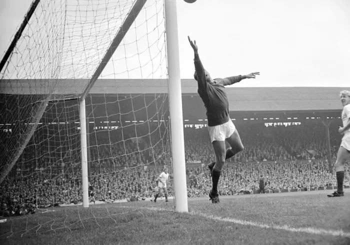 Framed Print : Arsenal goalkeeper Jim Furnell is powerless to stop Liverpool
