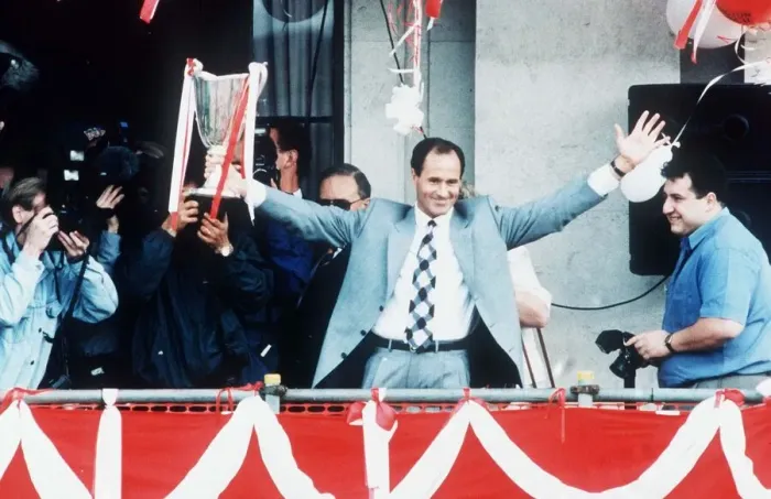 Framed Print : Arsenal manager George Graham shows off European cup winners cup trophy to crowds of