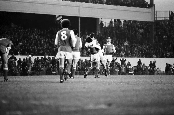Arsenal v. Brighton and Hove Albion. November 1980 LF05-05-043 Football Division