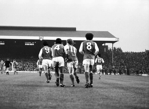 Arsenal v. Brighton and Hove Albion. November 1980 LF05-05-056 Football Division