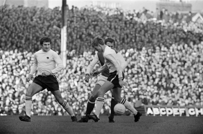 Framed Print : Arsenal v Derby County, League Division One. 8th November 1969 Framed Print : Arsenal v Derby County, League Division One. 8th November 1969
