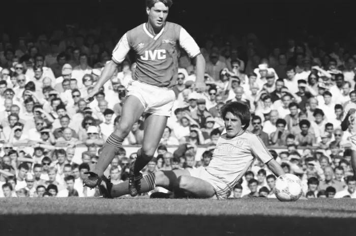 Framed Print : Arsenal v Liverpool Division One Football 15th August 1987 Peter Beardsley loses