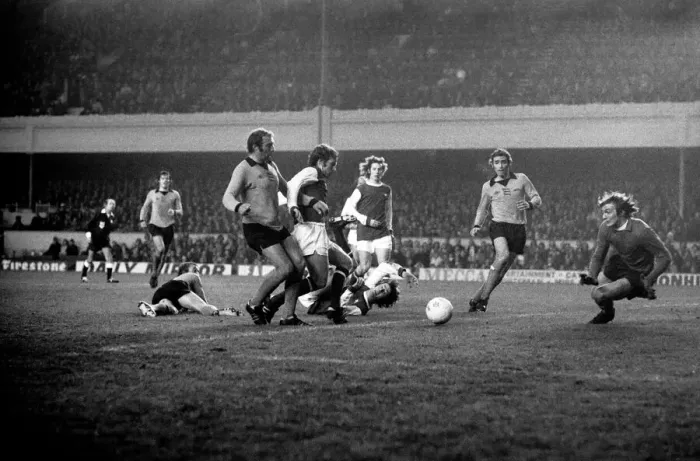 Framed Print : Arsenal v. Wolverhampton Wanderers. November 1974 Framed Print : Arsenal v. Wolverhampton Wanderers. November 1974