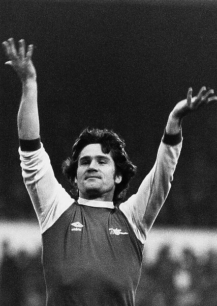 Arsenals Pat Rice December 1978 celebrates during his teams 5 0 trouncing of Spurs