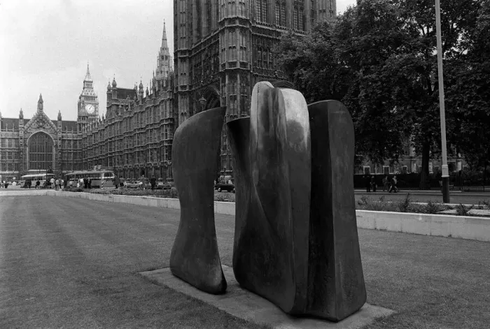 Framed Print : Art Sculpture by Henry Moore a bronze statue is presented to the nation