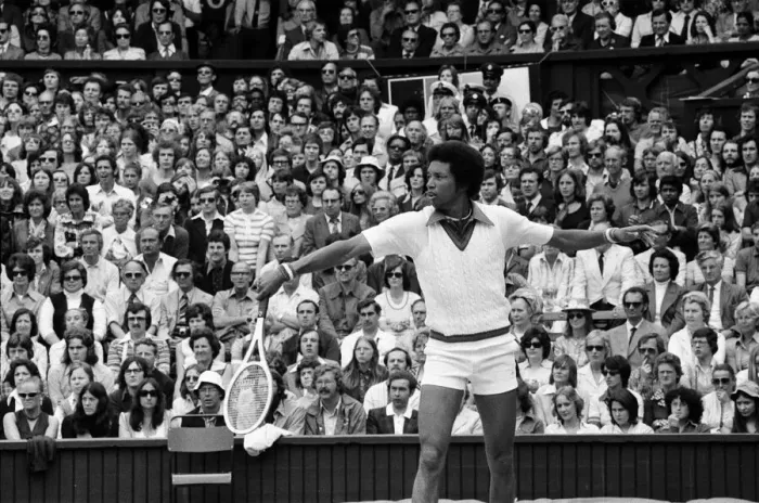 Framed Print : Arthur Ashe playing against Jimmy Connors in the Wimbledon Gentlemens Singles final Framed Print : Arthur Ashe playing against Jimmy Connors in the Wimbledon Gentlemens Singles final