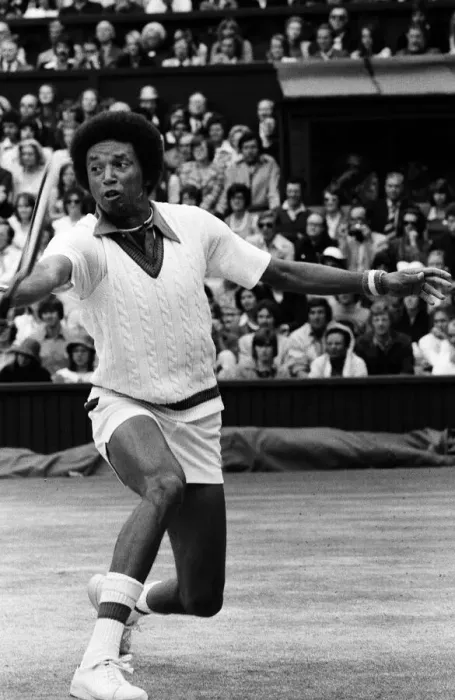 Framed Print : Arthur Ashe playing against Jimmy Connors in the Wimbledon Gentlemens Singles final Framed Print : Arthur Ashe playing against Jimmy Connors in the Wimbledon Gentlemens Singles final