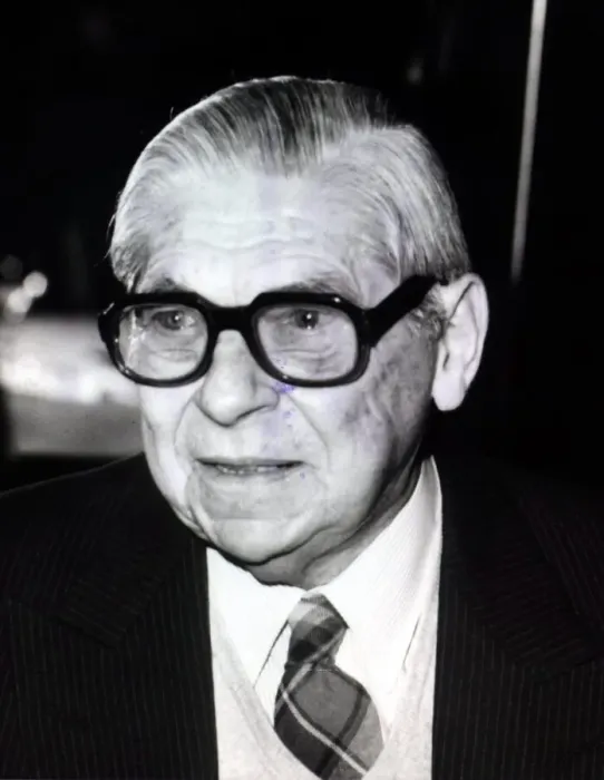 Framed Print : Arthur Koestler author writer who committed suicide in 1982. Circa 1979 Framed Print : Arthur Koestler author writer who committed suicide in 1982. Circa 1979