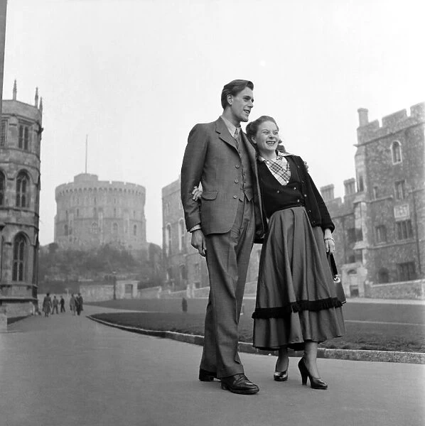 Artist couple Richard and Pat Larter walk around Windsor Castle