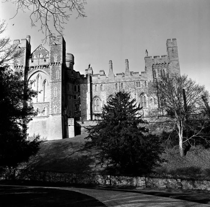 Framed Print : Arundel Castle, West Sussex, the home of the Duke of Norfolk Framed Print : Arundel Castle, West Sussex, the home of the Duke of Norfolk