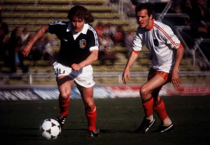 Framed Print : Asa Hartford Scotland on the ball during World Cup 1978 Scotland 3 Framed Print : Asa Hartford Scotland on the ball during World Cup 1978 Scotland 3