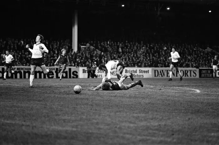 Framed Print : Aston Villa 1-3 Liverpool, Division One match held at Villa Park. 8th December 1979