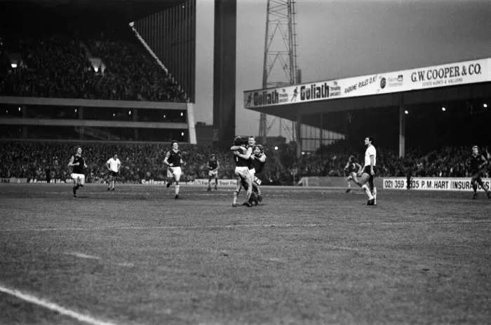Framed Print : Aston Villa 1-3 Liverpool, Division One match held at Villa Park. 8th December 1979 Framed Print : Aston Villa 1-3 Liverpool, Division One match held at Villa Park. 8th December 1979