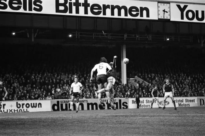 Framed Print : Aston Villa 1-3 Liverpool, Division One match held at Villa Park. 8th December 1979 Framed Print : Aston Villa 1-3 Liverpool, Division One match held at Villa Park. 8th December 1979