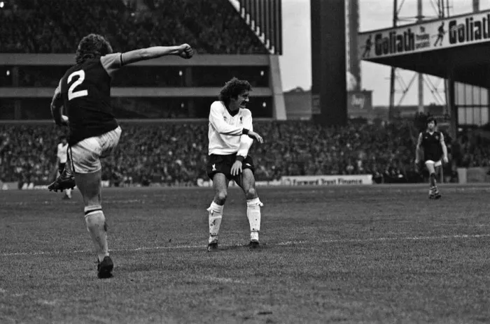 Framed Print : Aston Villa 1-3 Liverpool, Division One match held at Villa Park. 8th December 1979 Framed Print : Aston Villa 1-3 Liverpool, Division One match held at Villa Park. 8th December 1979